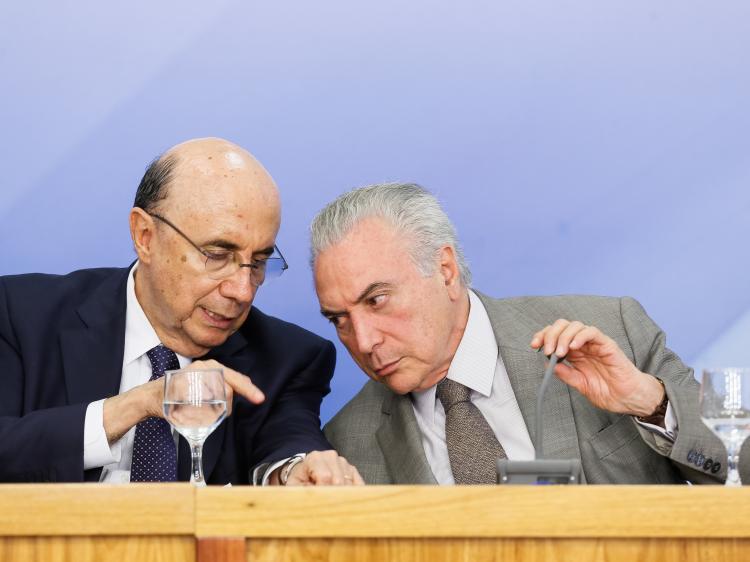 Ministro da Fazenda, o banqueiro Henrique Meirelles, e Michel Temer Foto: Beto Barata/PR/Fotos Públicas