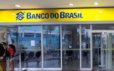 Gerentes de serviço do Banco do Brasil têm direito à jornada de trabalho de seis horas